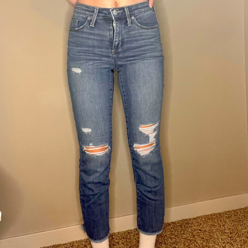 Universal Thread Straight Leg Jeans